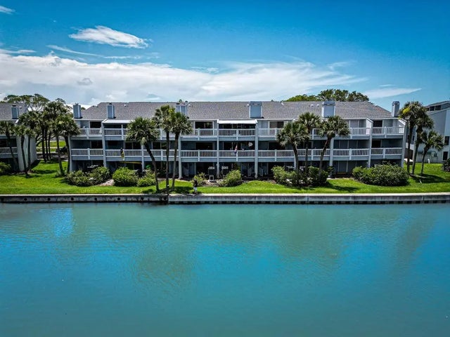 12132 Capri Circle S, TREASURE ISLAND