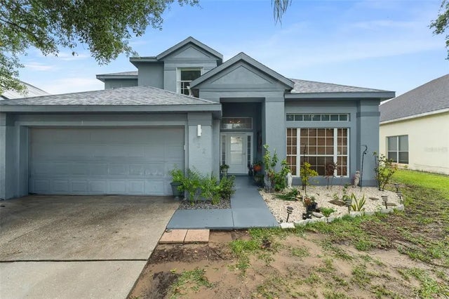 432 Downing Circle, DAVENPORT