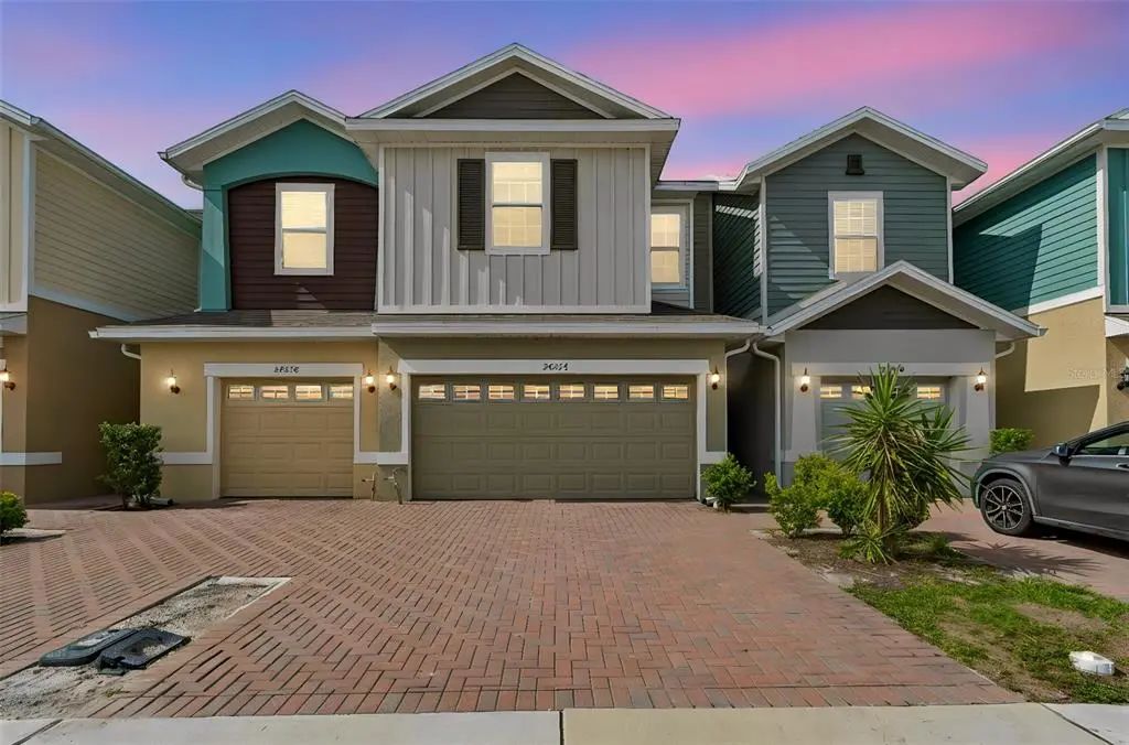 34214 Cinder Way, WESLEY CHAPEL