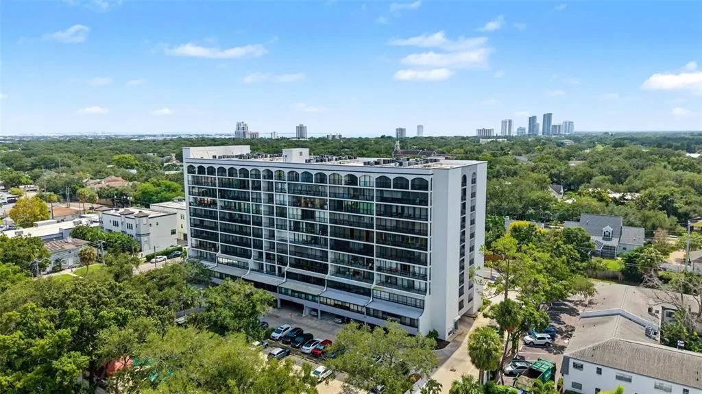 3211 W Swann Avenue 203, TAMPA