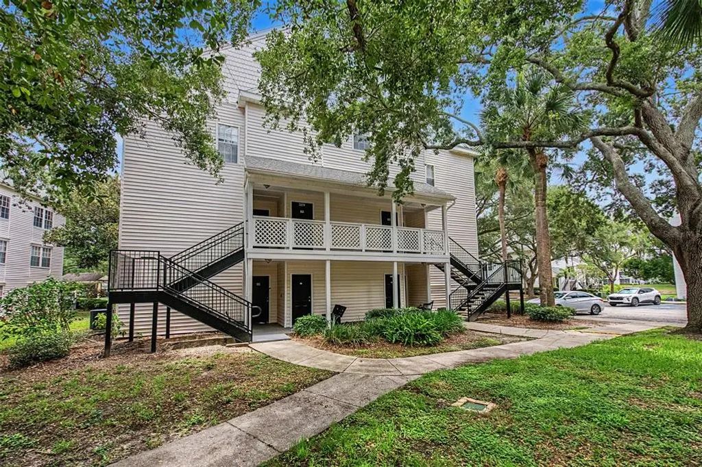 3270 Haviland Court 301, PALM HARBOR