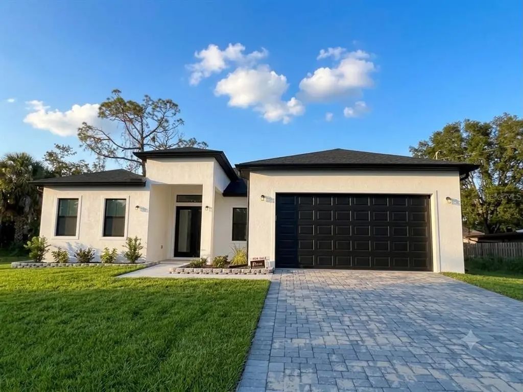 2651 Peake Street, NORTH PORT