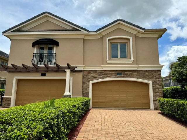 601 Saxony Boulevard, ST PETERSBURG