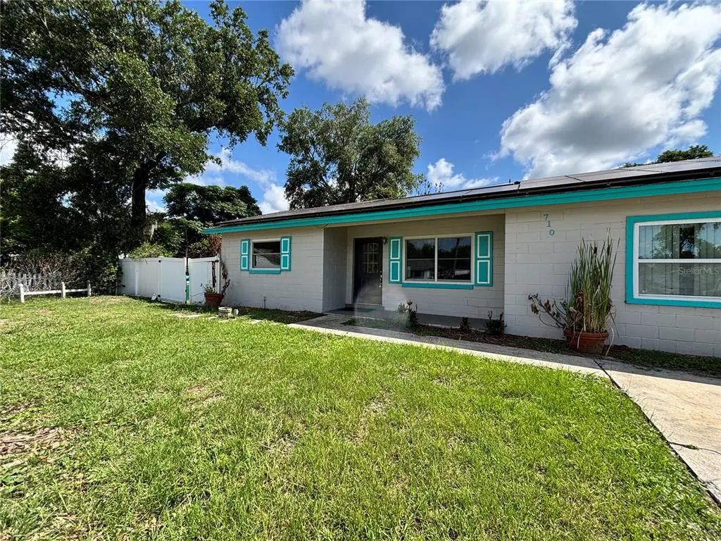 710 East Court, LONGWOOD