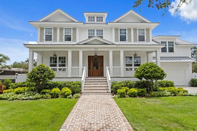 322 Bayview Drive Ne, ST PETERSBURG