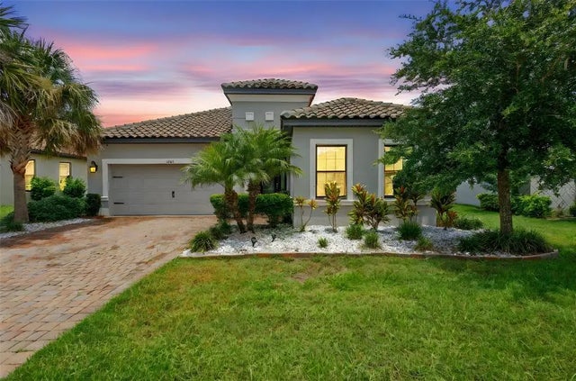 3962 Carrick Bend Drive, KISSIMMEE