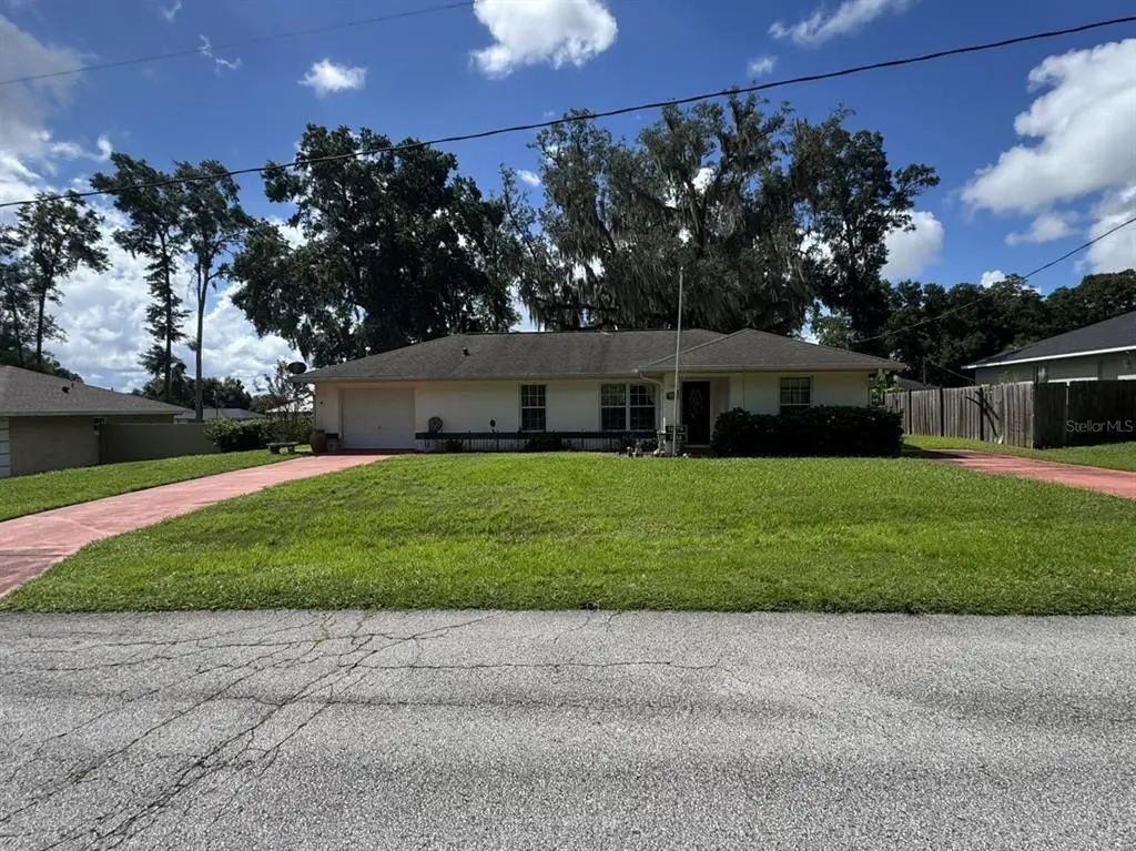 700 Nw 69th Street, OCALA