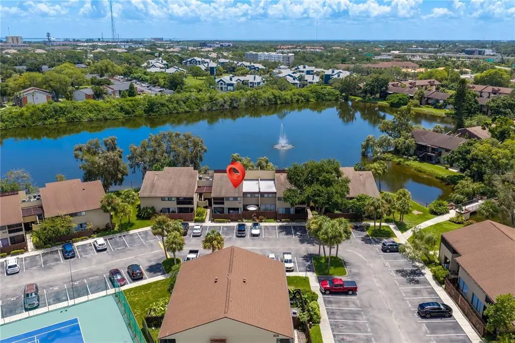782 Village Lake Terrace N 103, ST PETERSBURG