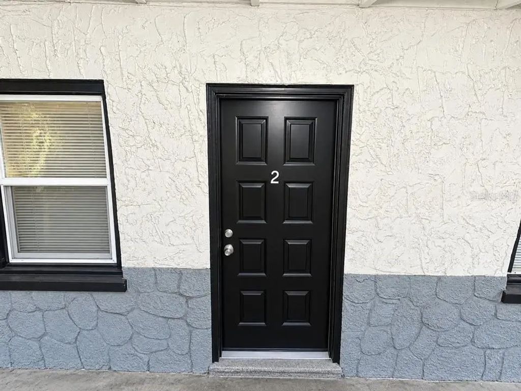 371 Broad Street 2, BROOKSVILLE