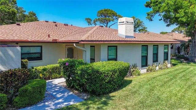 6102 Penny Lane, BRADENTON