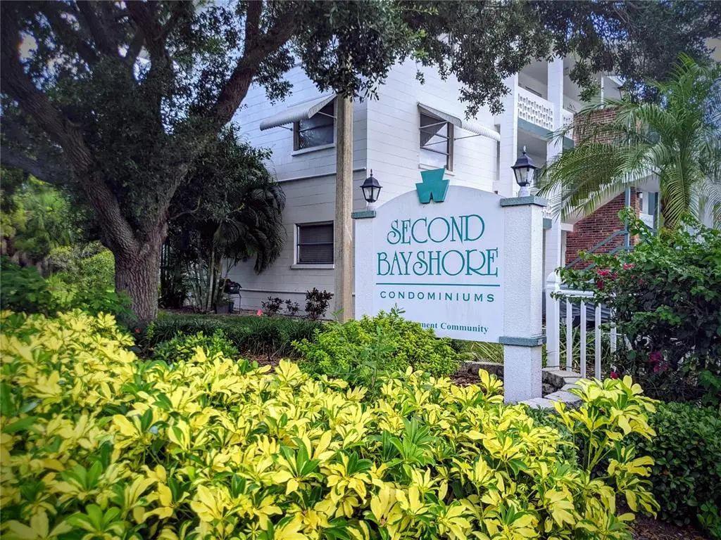 1830 Restful Drive M-33, BRADENTON