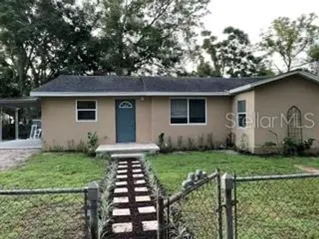 11617 Grovewood Avenue, THONOTOSASSA