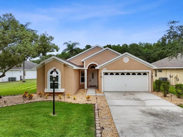 317 Tavernier Drive, OLDSMAR