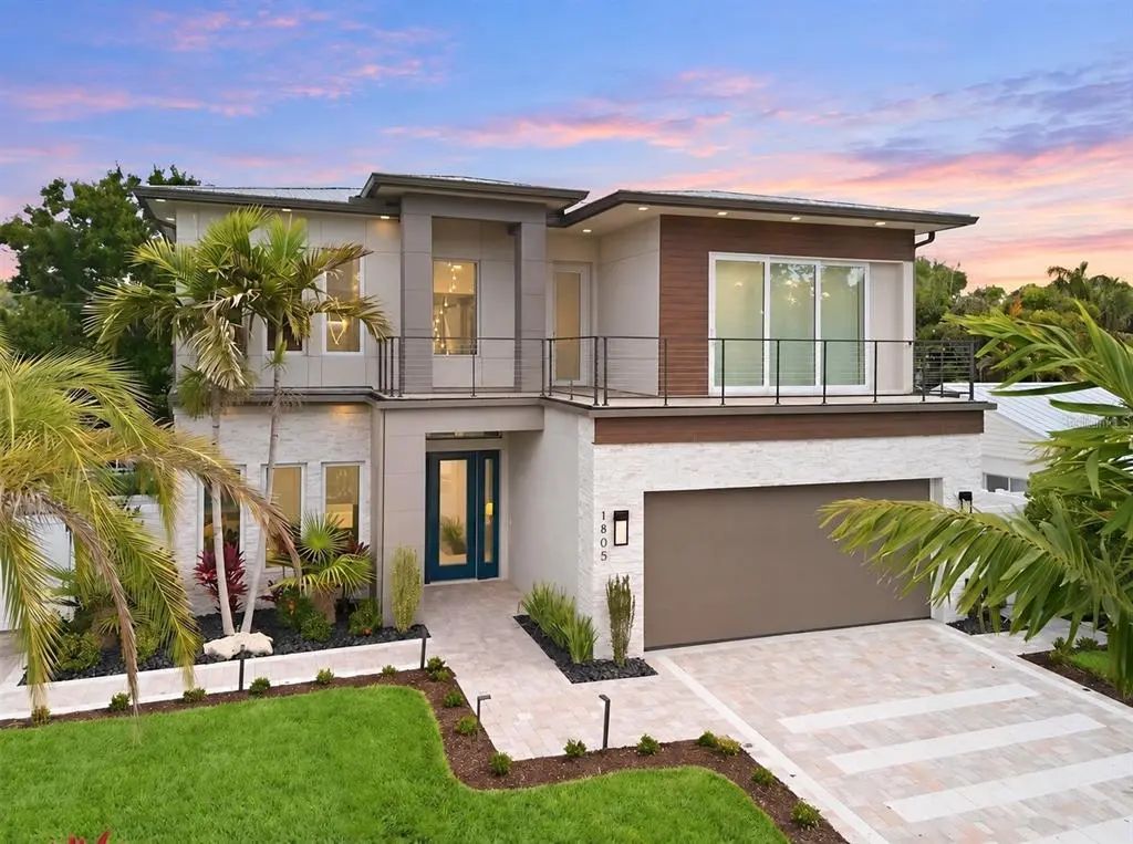 1805 Goldenrod Street, SARASOTA
