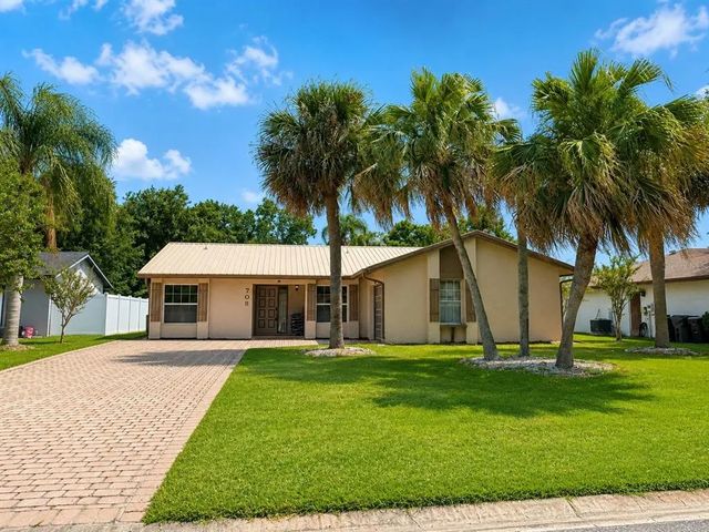 708 Duffer Lane, KISSIMMEE