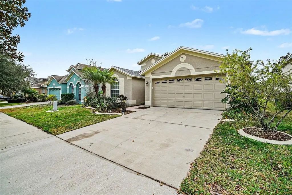 215 Fern Gulley Drive, SEFFNER