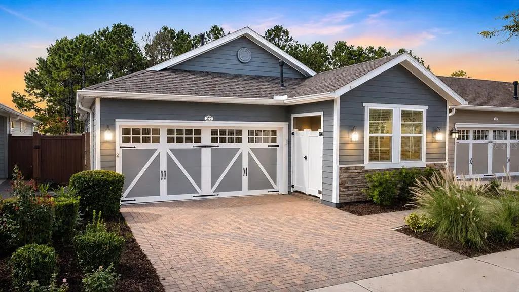 372 Alcove Drive, GROVELAND
