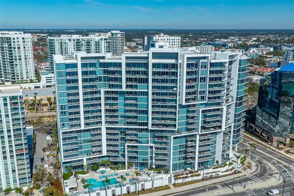 1155 N Gulfstream Avenue 306