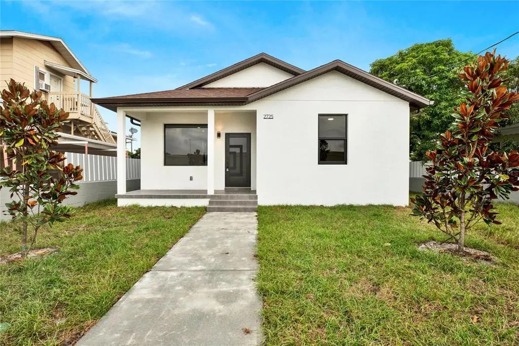 2725 W Green Street, TAMPA