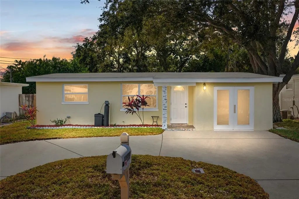 10578 117th Drive, LARGO