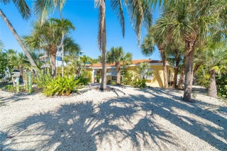 Gulf Shores Realty: 1 1efe7c8e4fd2eb4241b8c2b9caa80b14 s