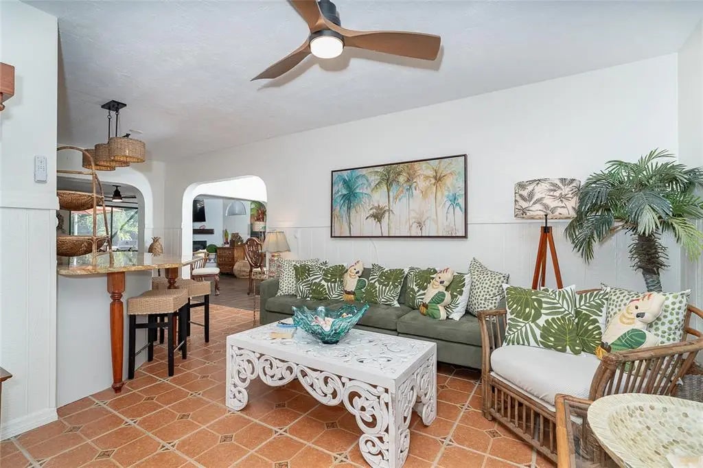 Gulf Shores Realty: 12 fb5465a85ce8a3453482e3ccaa74e01d l