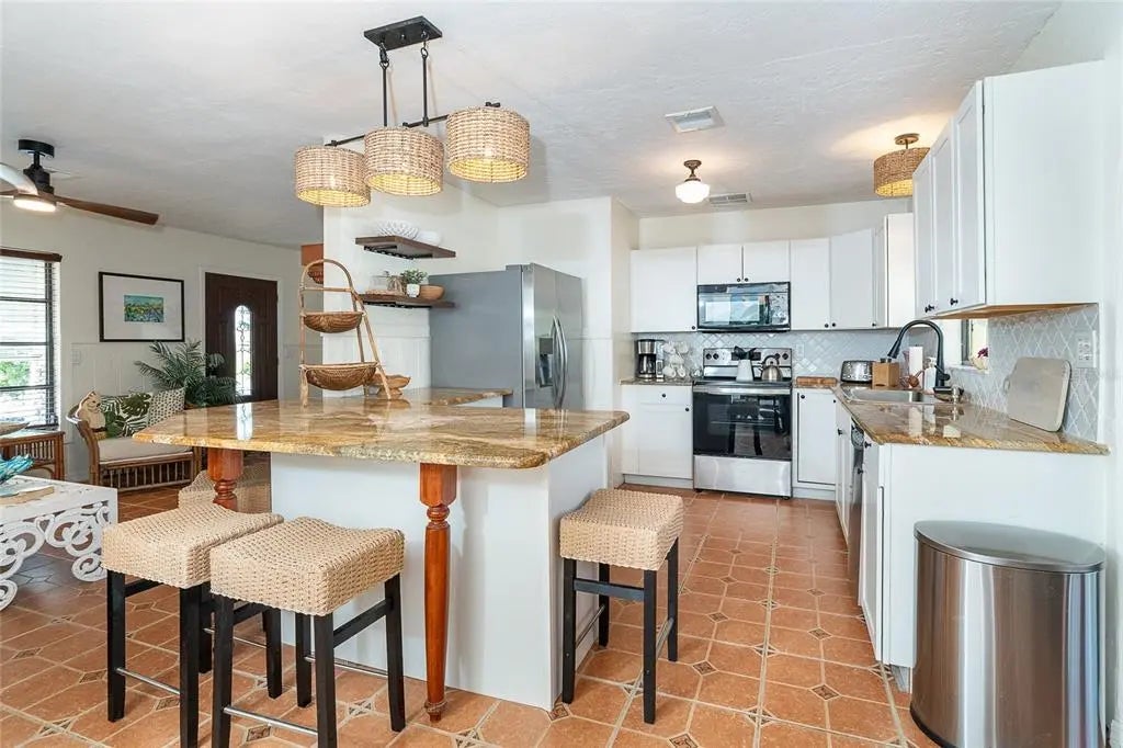 Gulf Shores Realty: 14 58b2f674b4decb9b2a2670f0bbd95db6 l