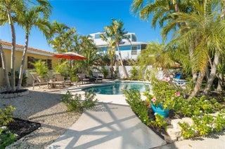 Gulf Shores Realty: 27 b2a6ea41a0bf798473f0673fab231883 s