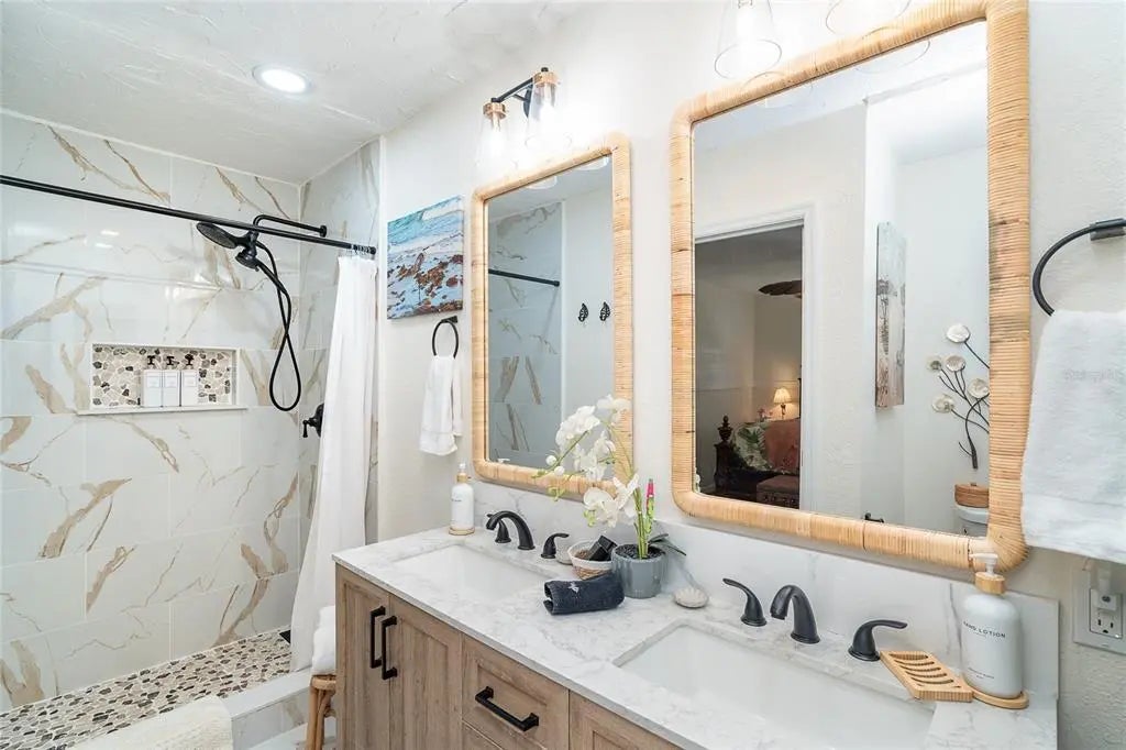 Gulf Shores Realty: 43 ecbbe83128a55cd6f1ee7caa2bdc5dcf l