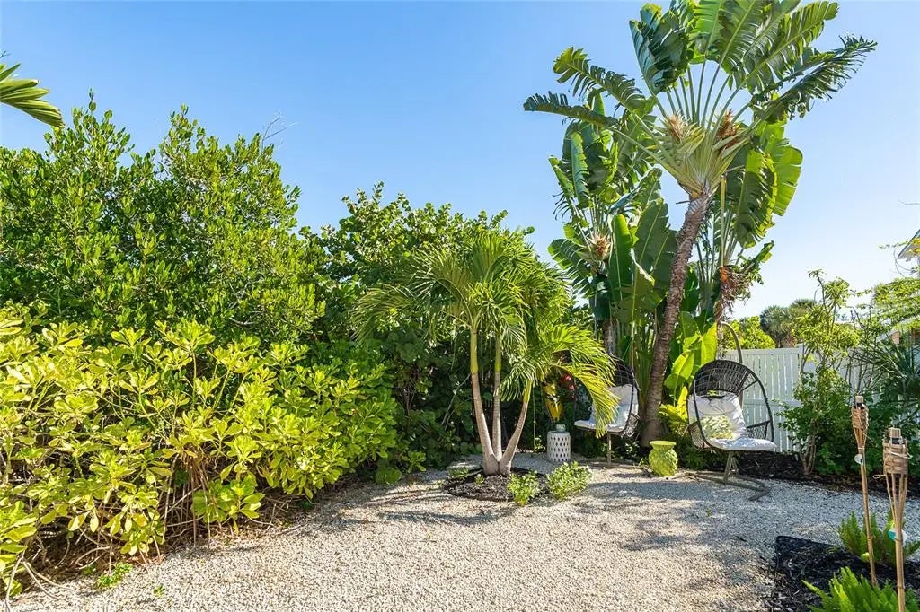 Gulf Shores Realty: 46 0a2e94e4893076a6a32faad96056445f l