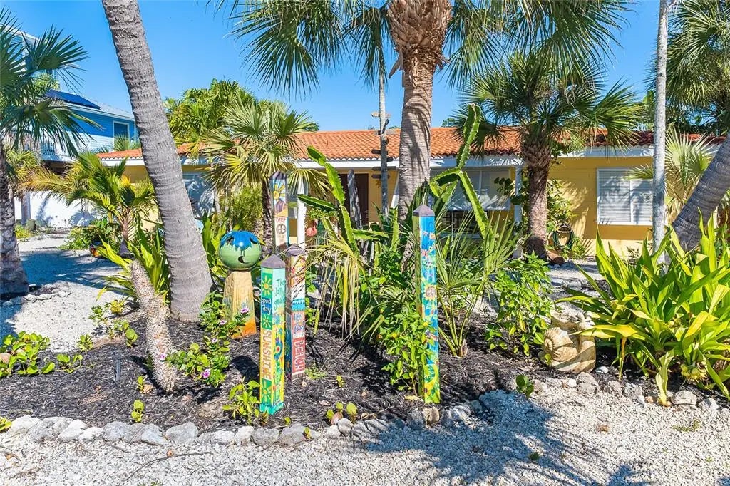 Gulf Shores Realty: 5 89eb929334b9869d7f2b9e8ba99ffe92 l