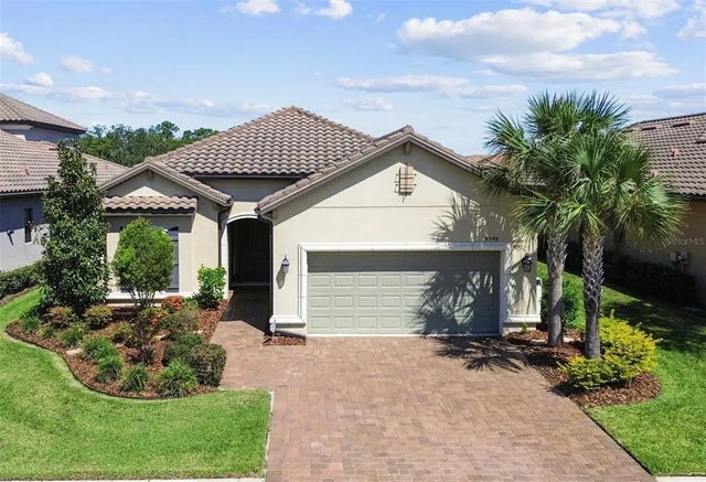 8548 Grand Alberato Road, TAMPA