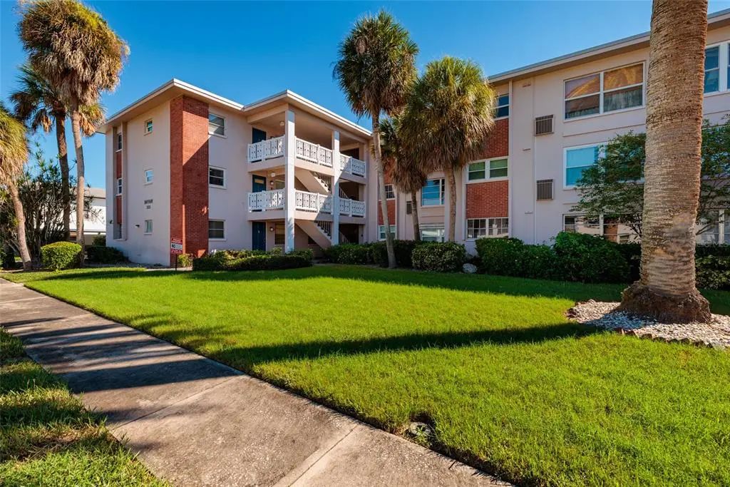 3125 36th Street N 201, ST PETERSBURG