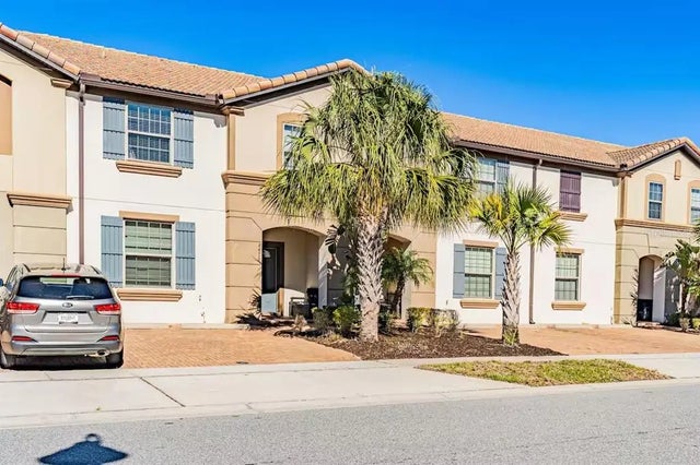2402 Dubai Street, KISSIMMEE