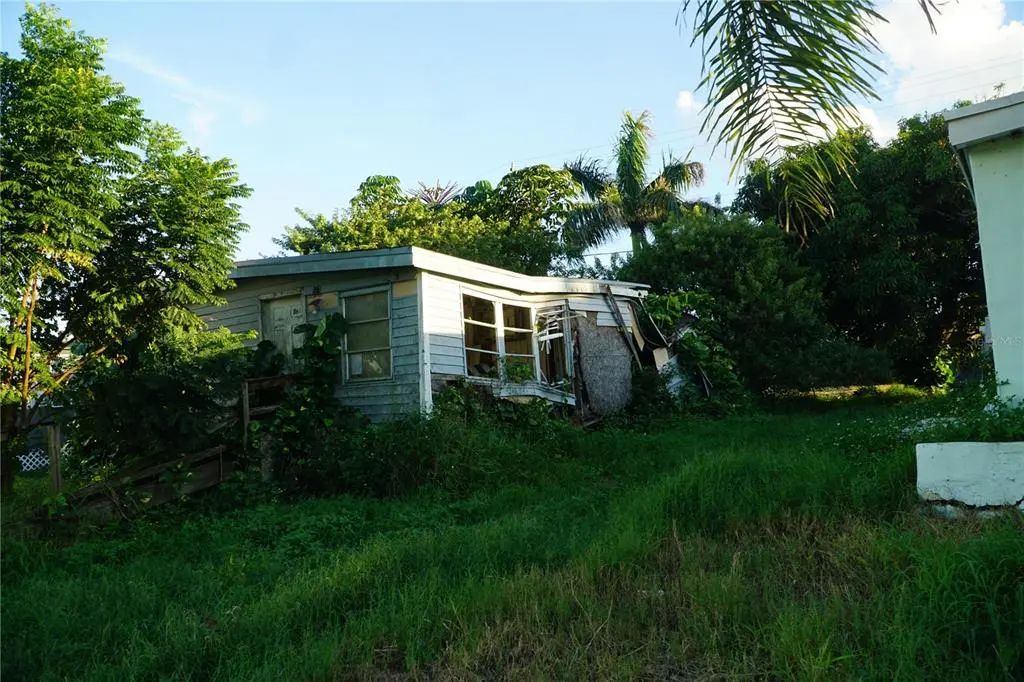 412 S Cocoanut Road, PAHOKEE
