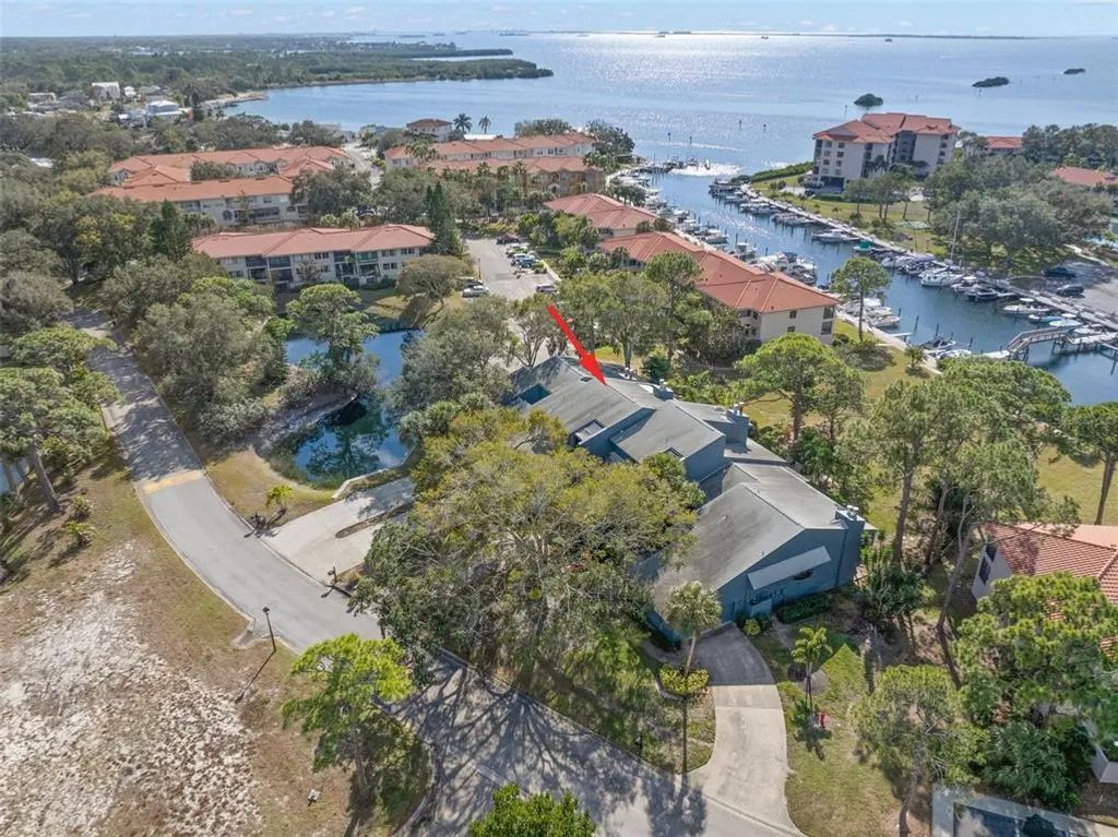 12 Mariner Drive 12, TARPON SPRINGS