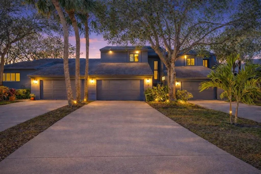12 Mariner Drive, TARPON SPRINGS