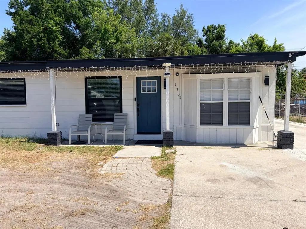1304 Windsor Way, TAMPA