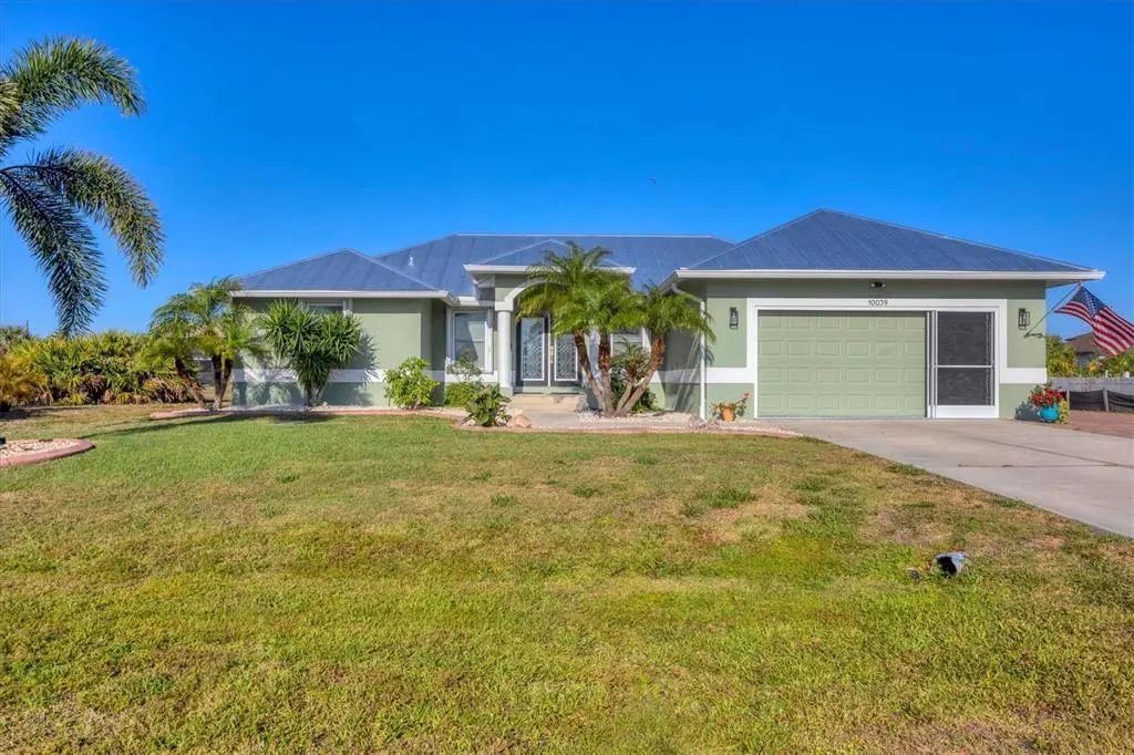 10039 Sunday Drive, PORT CHARLOTTE