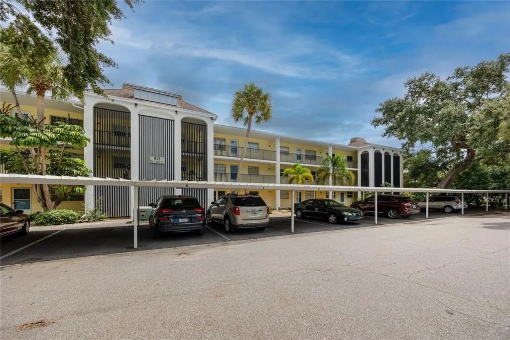 821 Deleon Court 309, DUNEDIN