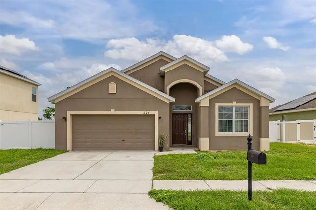326 Highland Meadows Avenue, DAVENPORT