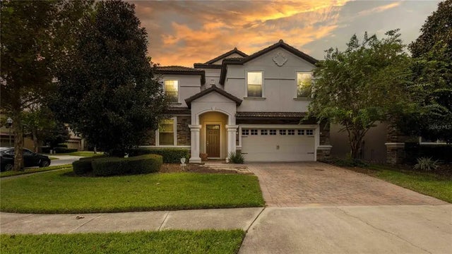 1427 Moon Valley Drive, DAVENPORT