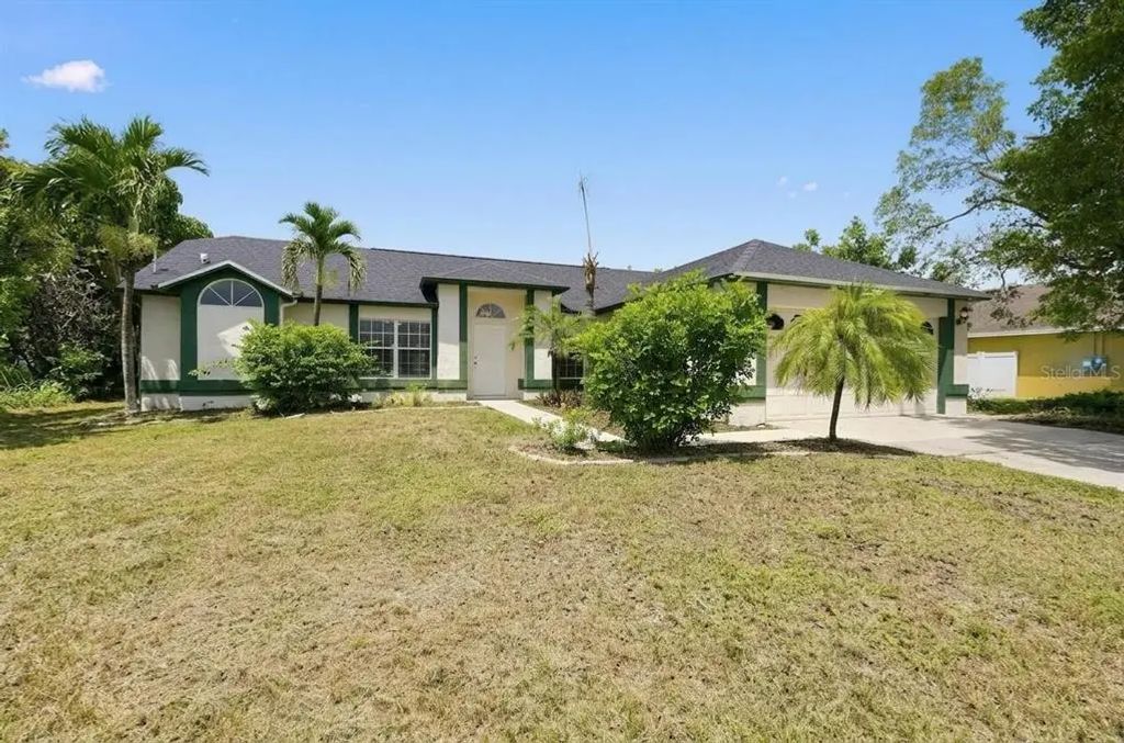 1325 Sw 25th Terrace, CAPE CORAL