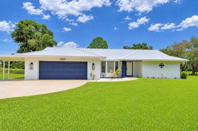 8610 State Road 33 N, LAKELAND