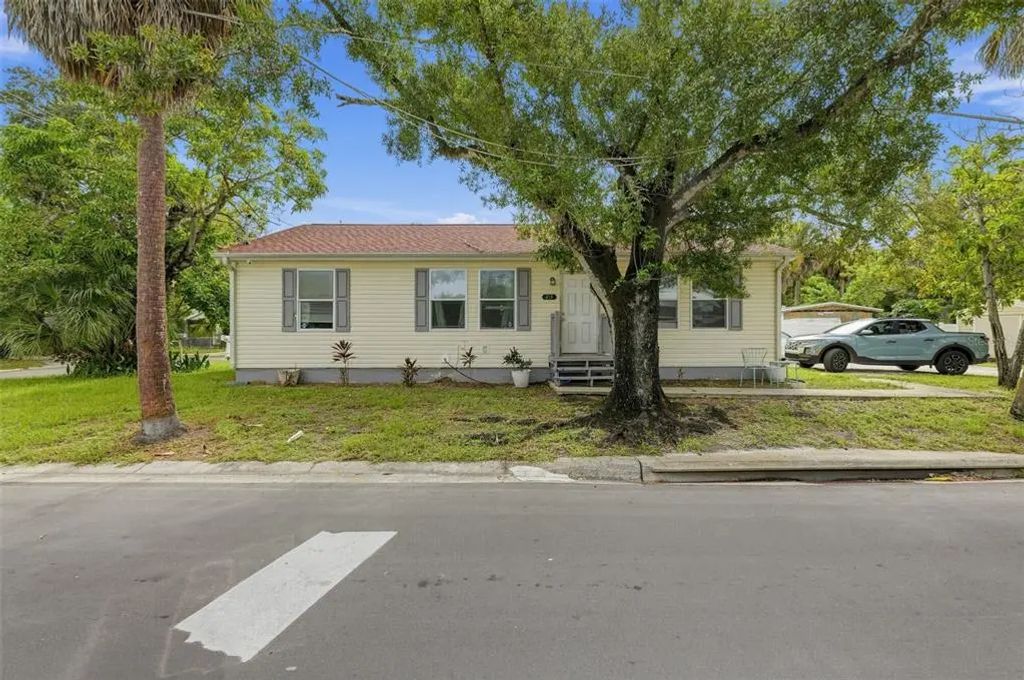 521 12th Avenue W, BRADENTON