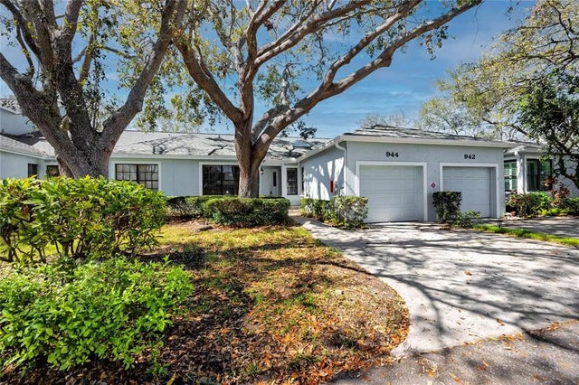 944 San Carlos Court Ne, ST PETERSBURG