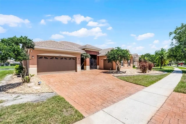 3533 Somerset Circle, KISSIMMEE
