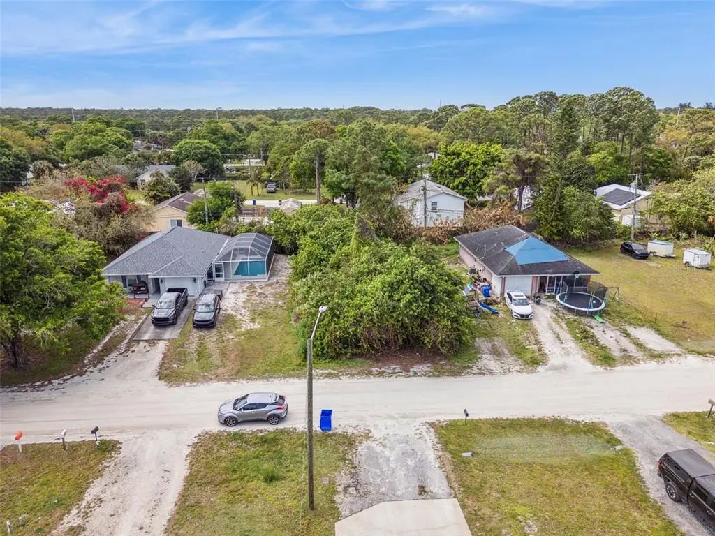 1335 25th Avenue Sw, VERO BEACH