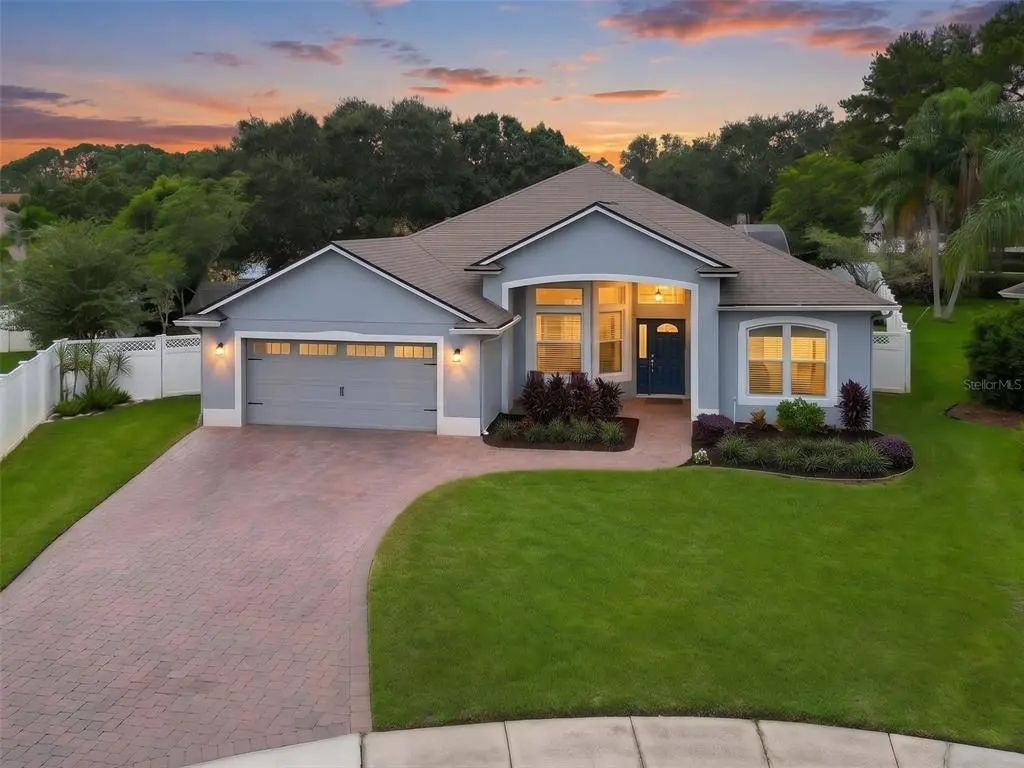 844 Golden Pond Court, ORLANDO