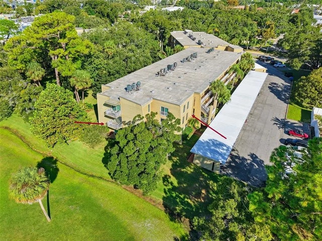 225 Country Club Drive E252, LARGO